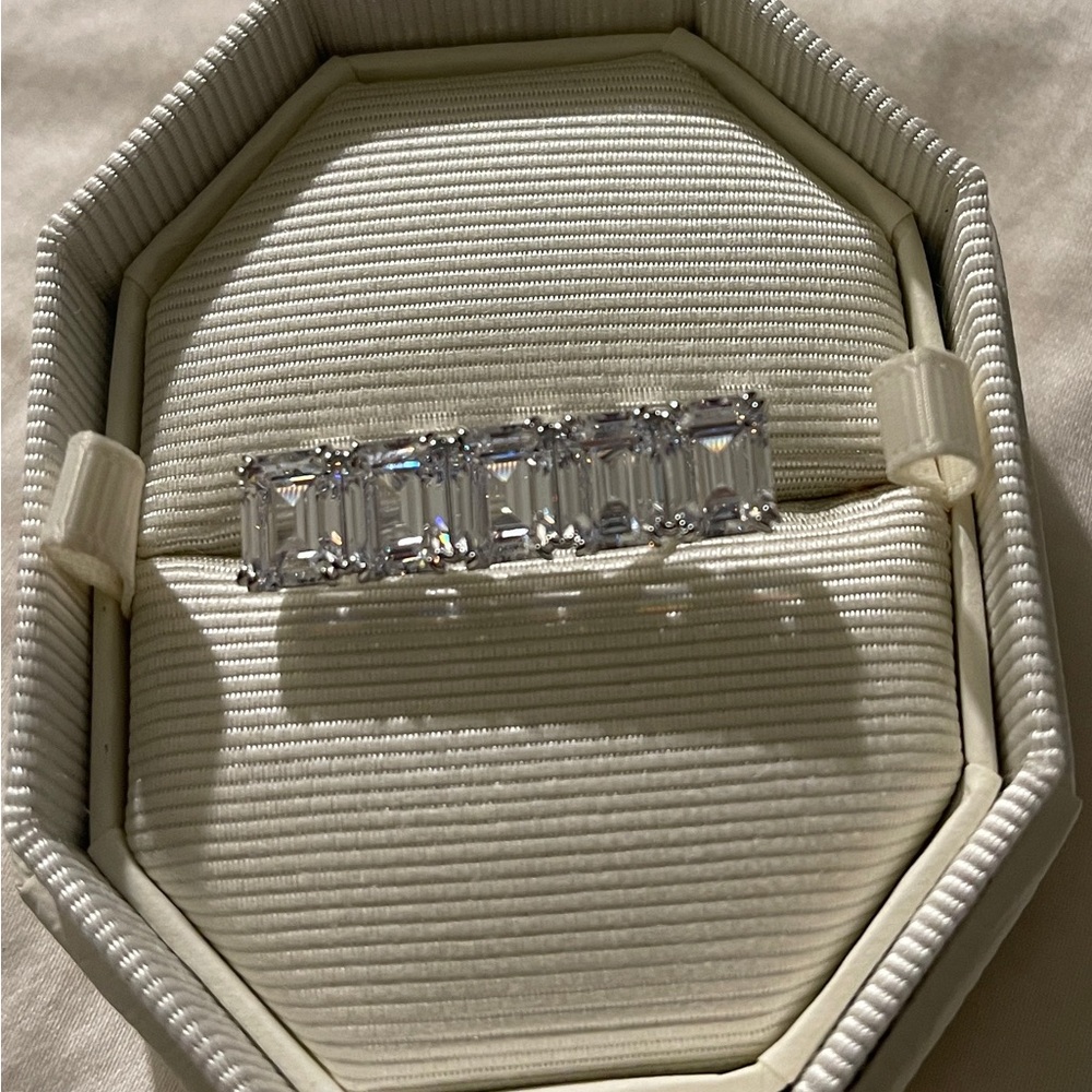 Swarovski Millenia Cocktail Ring White, NWT 60
